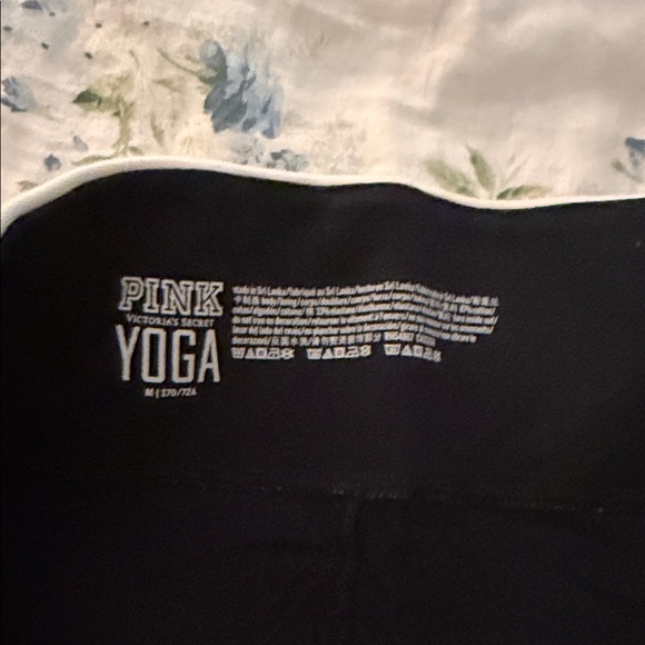 Victoria’s Secret pink sequin dog leggings - Picture 4 of 5